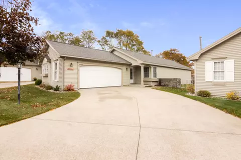 1100 Hemingway #14, Traverse City, MI 49686