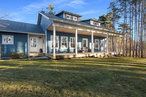 609 E Kasson, Maple City, MI 49664
