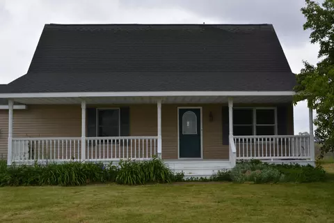 5593 E Rosebush, Rosebush, MI 48878