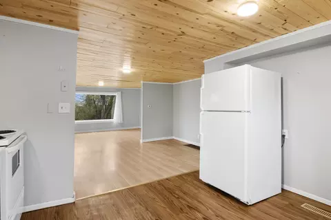 4866 Bartlett, Williamsburg, MI 49690 photo 8