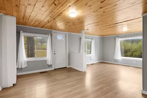 4866 Bartlett, Williamsburg, MI 49690 photo 10