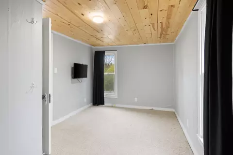 4866 Bartlett, Williamsburg, MI 49690 photo 17