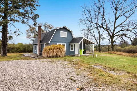 4866 Bartlett, Williamsburg, MI 49690 photo 2