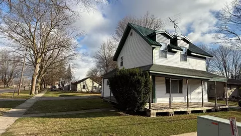 204 E Wright, Mount Pleasant, MI 48858
