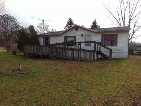 11449 Third, Riverdale, MI 48877