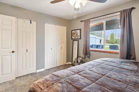 Bedroom - 325 E North, Ithaca, MI 48847 photo 2 of 3