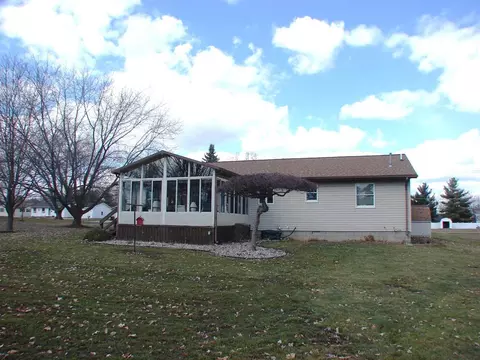 610 E Arcada, Ithaca, MI 48847 photo 22