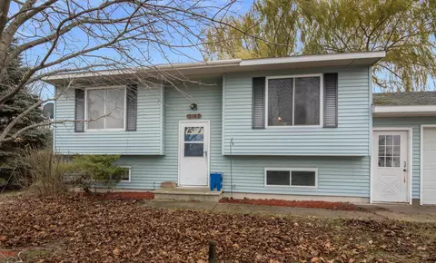 2102 Gary, Traverse City, MI 49685
