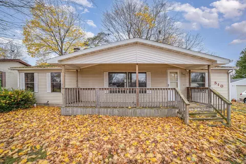 510 Moyer, Alma, MI 48801