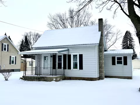 110 S S Pne, Mcbain, MI 49657 photo 2