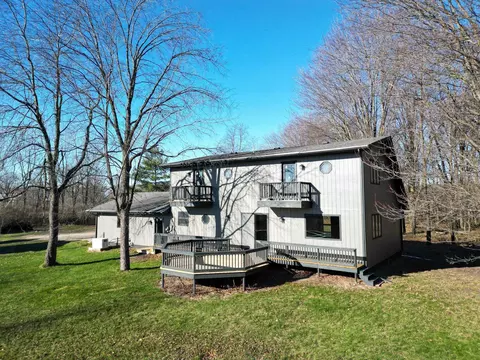 Exterior - 5636 W Fillmore, Ithaca, MI 48847 photo 4 of 4