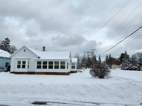 401 Ogemaw, Grayling, MI 49738 photo 30