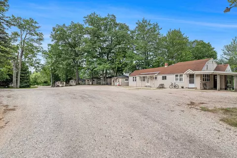 6444 E M-115, Cadillac, MI 49601