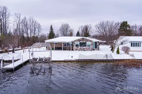 3061 W Lakeside, West Branch, MI 48661