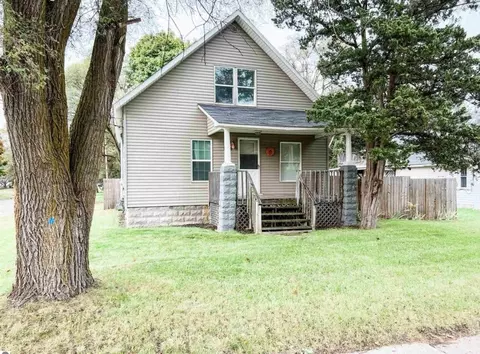 1216 W Broadway, Mount Pleasant, MI 48858