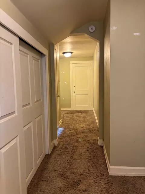 Entry Way - 103 Maple, Parchment, MI 49004 photo 1 of 1