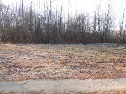 801 W Stewart, Midland, MI 48640