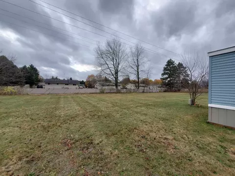 Exterior - 525 W Gilson, Edmore, MI 48829 photo 2 of 3