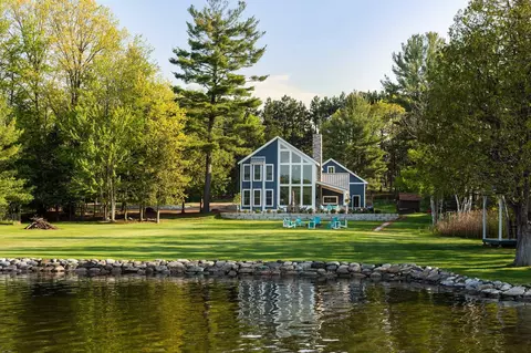 8635 Clam Lk, Bellaire, MI 49615