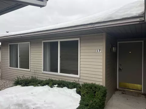 5327 Gray #17, Traverse City, MI 49684