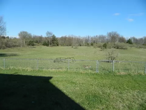 5877 Cutler, Edmore, MI 48829 photo 2