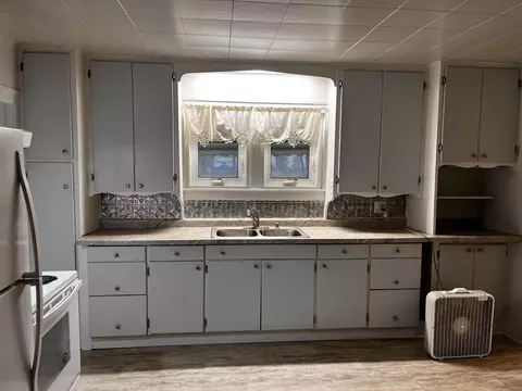 115 E Main, Twining, MI 48766 photo 3
