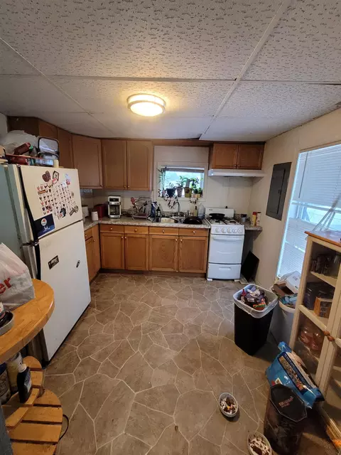 Kitchen - 236 Ely, Alma, MI 48801 photo 3 of 3