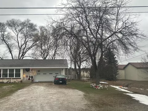 6735 M-72 E, Williamsburg, MI 49690 photo 2