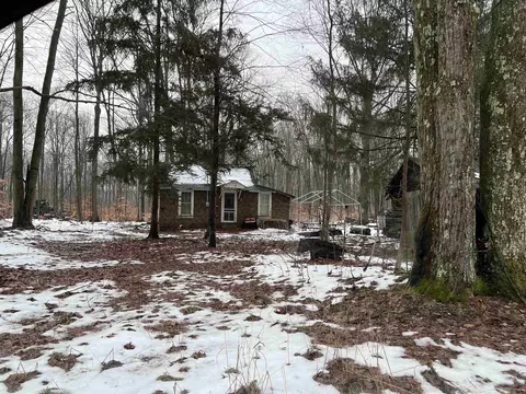 9919 Nichols, Cadillac, MI 49601