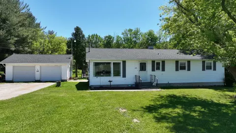 648 E Remus, Mount Pleasant, MI 48858
