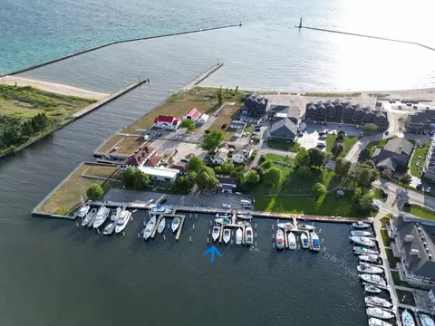 42 S Second # 42, Frankfort, MI 49635