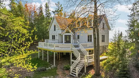 33171 Mrs Reddings, Beaver Island, MI 49782