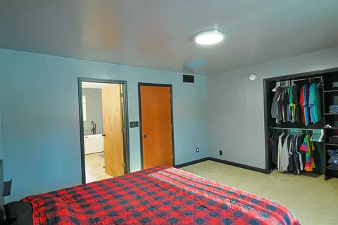 Other - 2877 Yoder, Midland, MI 48640 photo 7 of 10