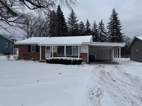 501 S Lakeshore, Lake City, MI 49651