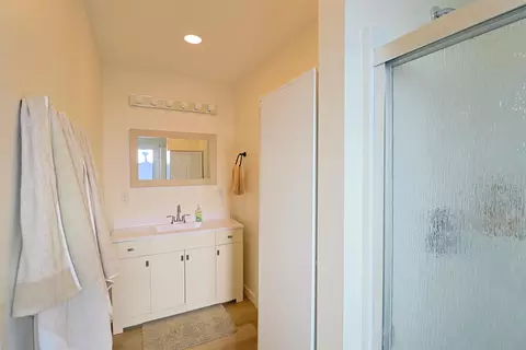 Bath - 700 E Chippewa, Mount Pleasant, MI 48858 photo 2 of 4
