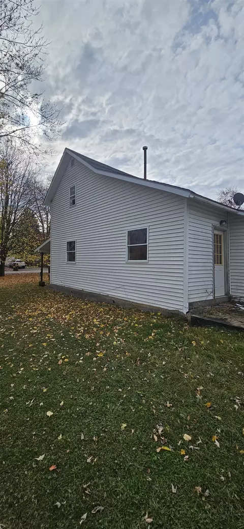 Other - 905 E Arcada, Ithaca, MI 48847 photo 2 of 9