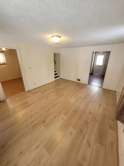 Living - 905 E Arcada, Ithaca, MI 48847 photo 3 of 3