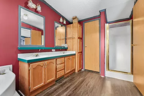 Bath - 3529 E 16, Manton, MI 49663 photo 2 of 3