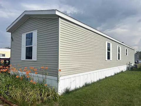 856 Glenview, Traverse City, MI 49686