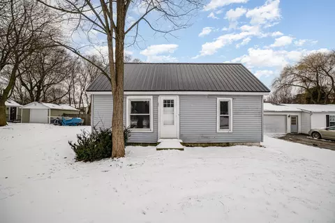 119 W Elizabeth, Alma, MI 48801