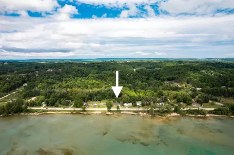 4448 S West Bay, Suttons Bay, MI 49682