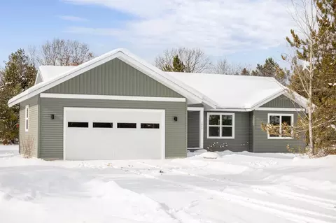 1842 Old Cabin, Interlochen, MI 49643