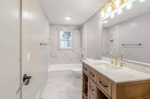 Bath - 828 E Sullivan Woods, Cedar, MI 49621 photo 1 of 5
