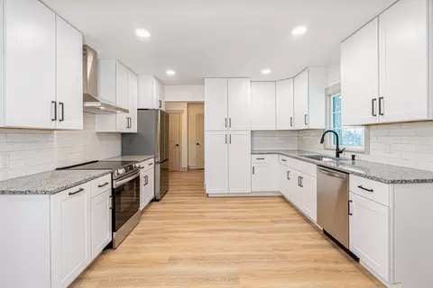 Kitchen - 828 E Sullivan Woods, Cedar, MI 49621 photo 1 of 3