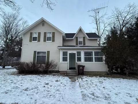 220 W 220 12 W Locust, Mount Pleasant, MI 48858