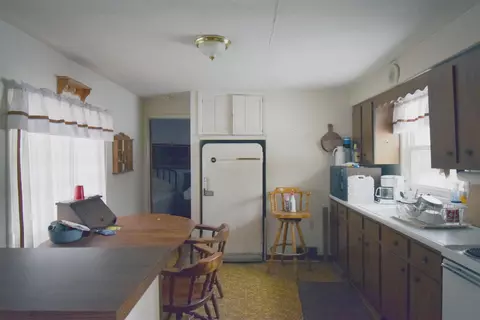 Kitchen - 46 E Clarence, Harrison, MI 48625 photo 1 of 2
