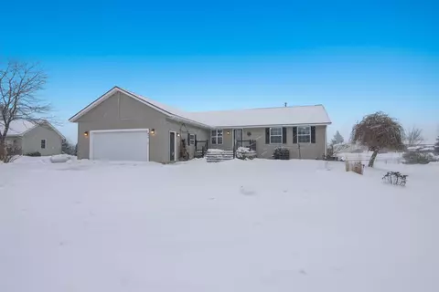877 Snow Apple, Traverse City, MI 49685