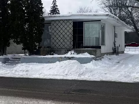 718 Aspen, Cadillac, MI 49601