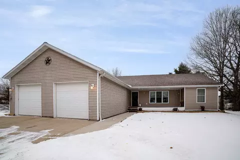 1002 Iberian, Lake Isabella, MI 48893