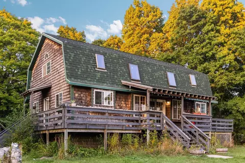 27996 Barneys Lk, Beaver Island, MI 49782